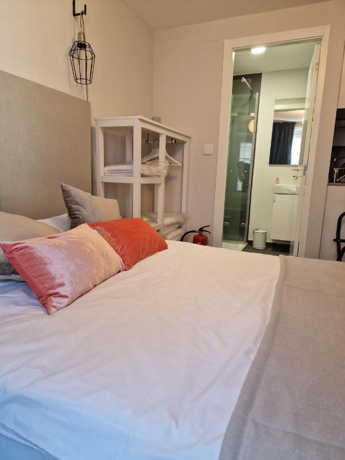 Apartamentos Alfama Fado ลิสบอน ภายนอก รูปภาพ