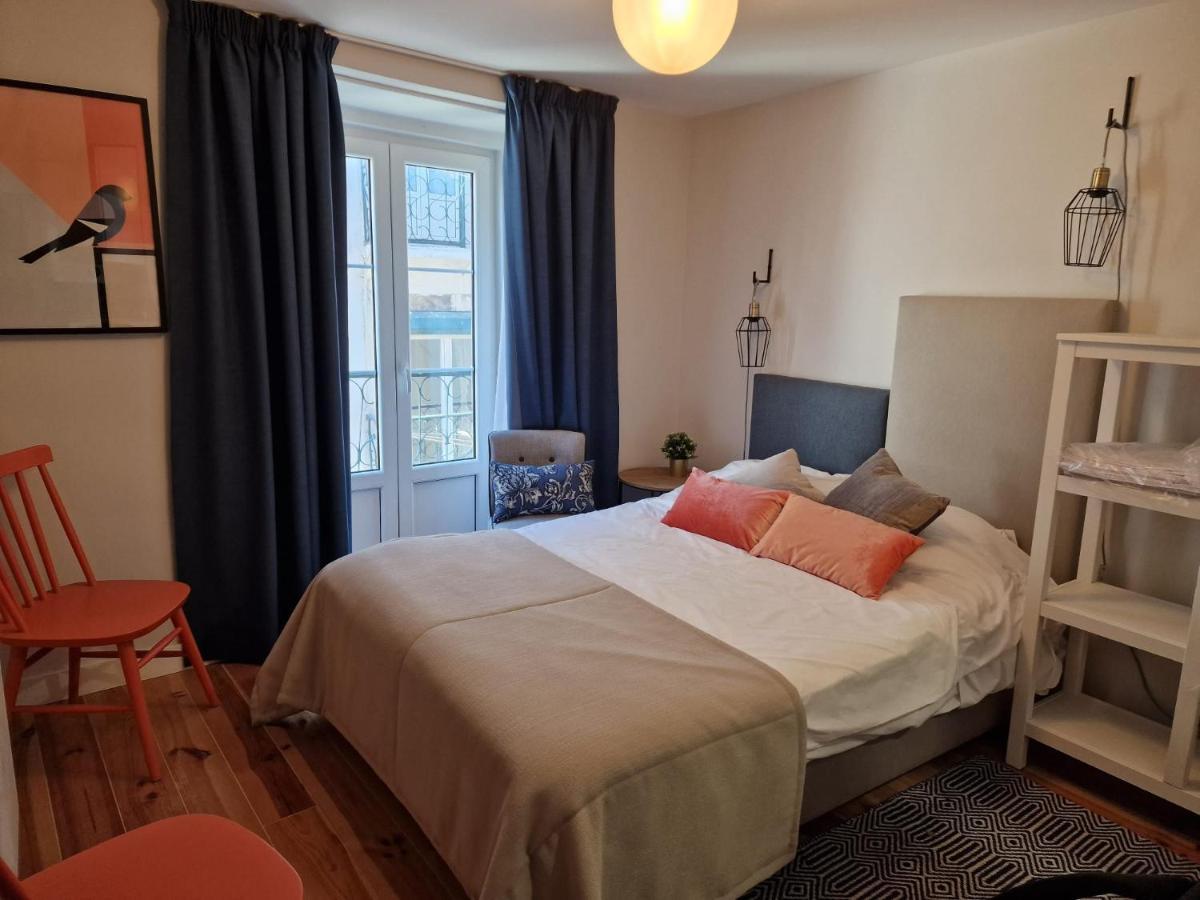 Apartamentos Alfama Fado ลิสบอน ภายนอก รูปภาพ