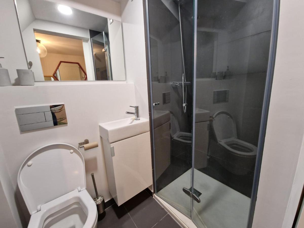 Apartamentos Alfama Fado ลิสบอน ภายนอก รูปภาพ